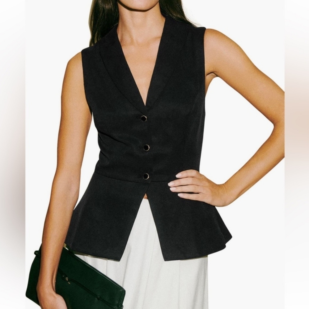 Reformation Black Sleeveless Peplum Button Vest